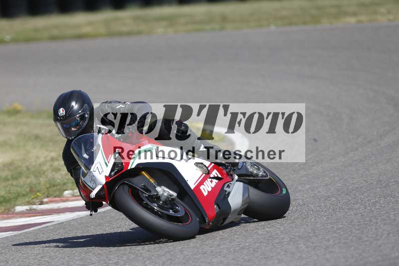 /21 17.06.2026  Ducati Schweiz Track Warmup ADR/Gruppe gelb/31